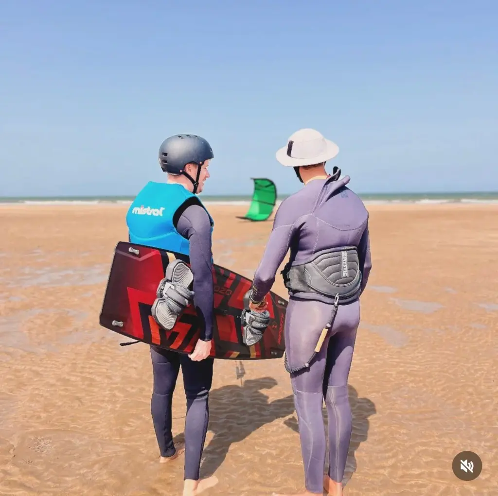 Mixed surf & kitesurf packages Essaouira: waterman guide 2026